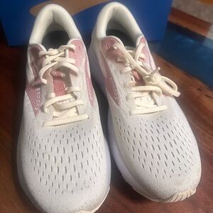 Brooks Ghost 16 Women’s 10.5